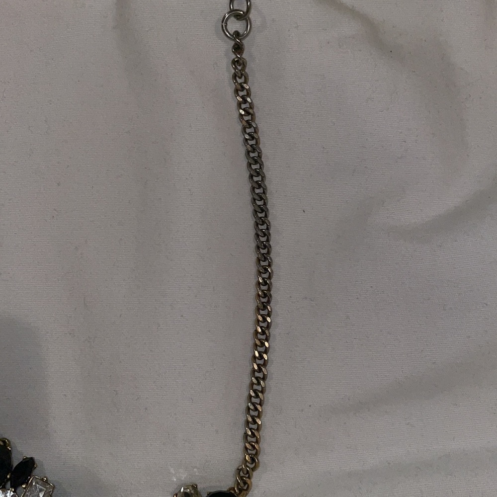 Statement necklace - Picture 3 of 4